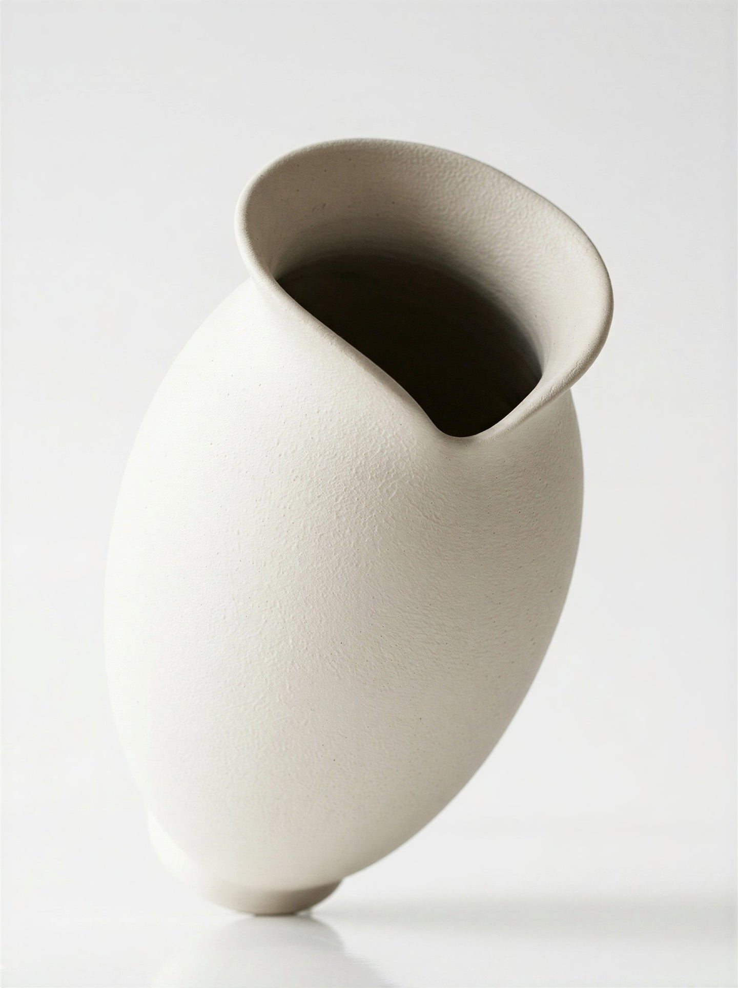 Avayah Vase - Image 3