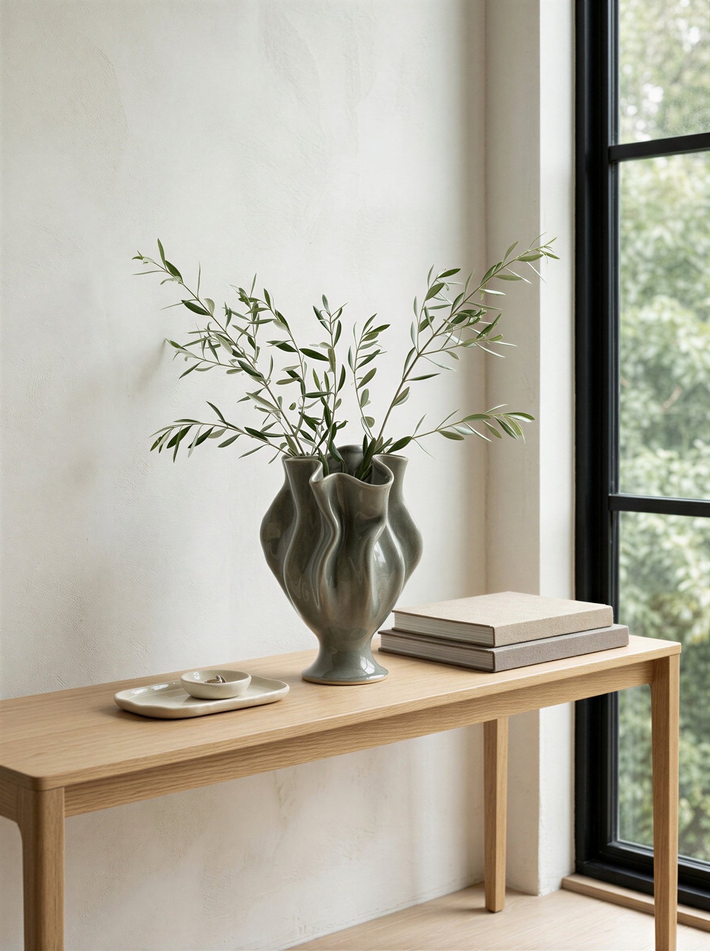 Darcia Vase - Image 4